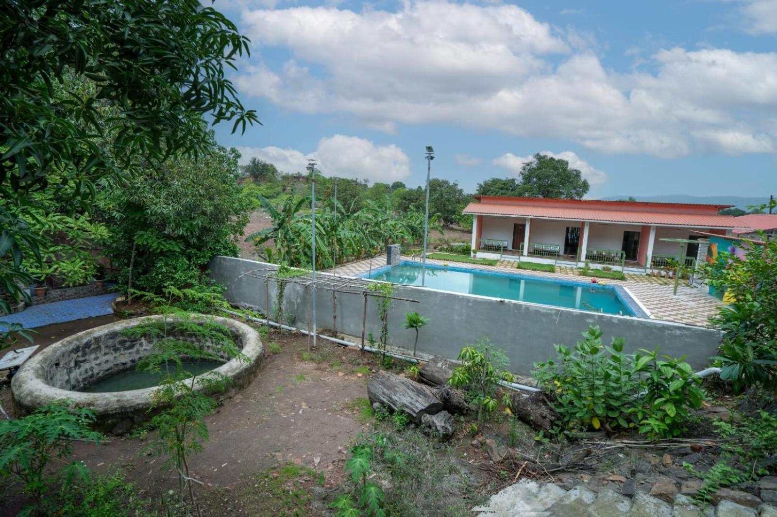 Hotel Mahalakshmi Agro Tourism Poinad Exterior foto